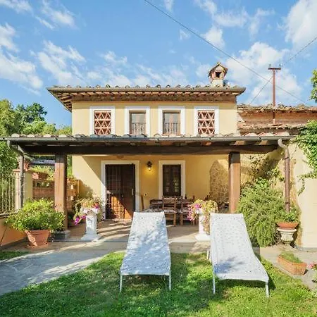 Holiday home Casa Il Salice