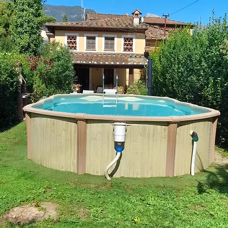 Casa Il Salice Holiday home Camaiore